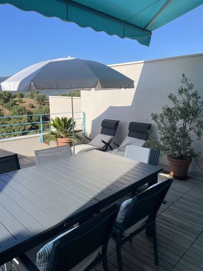 Image No.3-3 Bed Apartment for sale