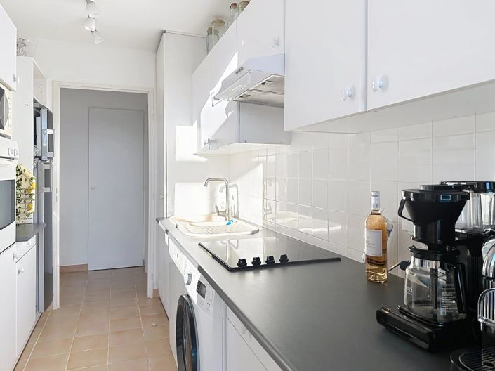 Image No.6-Apartment for sale