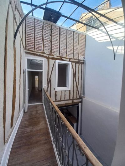 Image No.13-3 Bed House for sale