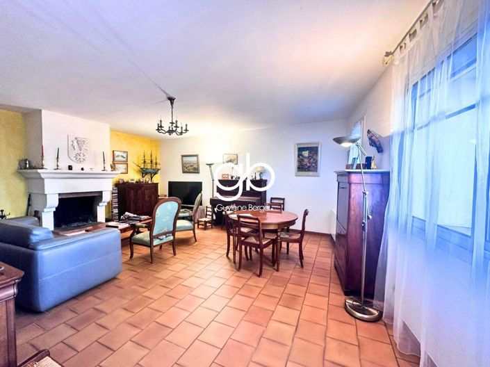 Image No.2-Maison de 5 chambres à vendre à Herault