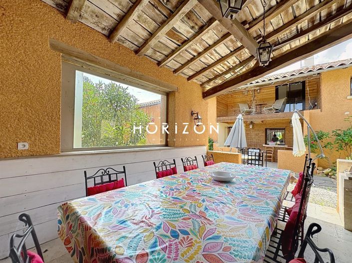 Image No.11-7 Bed House for sale