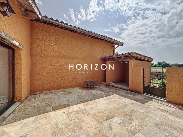 Image No.21-7 Bed House for sale