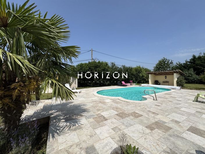 Image No.4-7 Bed House for sale