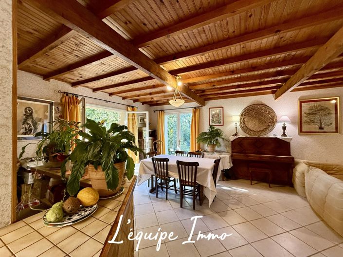 Image No.5-5 Bed House for sale