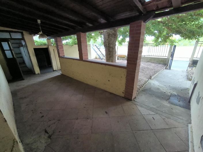 Image No.2-4 Bed House for sale