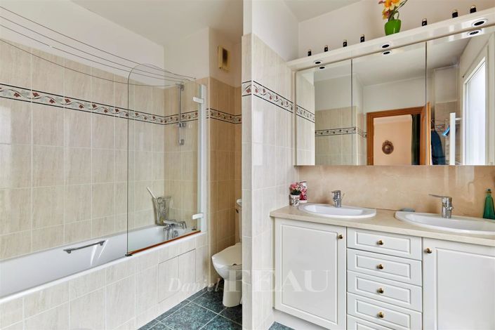 Image No.21-Appartement de 3 chambres à vendre à Paris