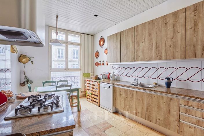 Image No.16-Appartement de 5 chambres à vendre à Paris