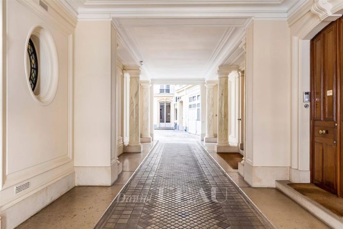 Image No.19-Appartement de 5 chambres à vendre à Paris