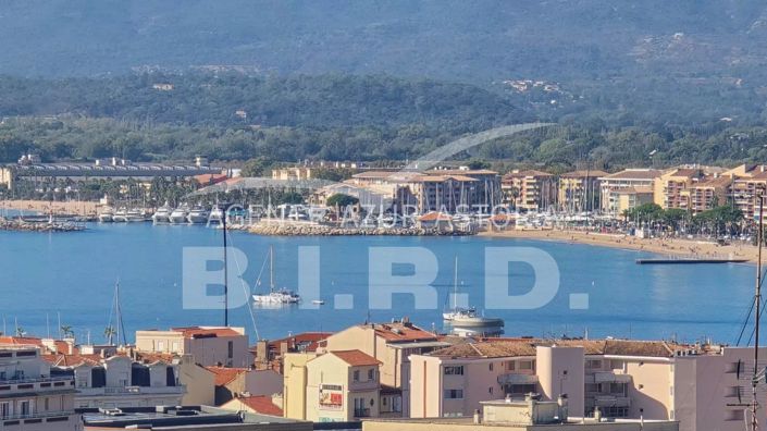 Image No.2-Maison de 5 chambres à vendre à Saint-Raphael