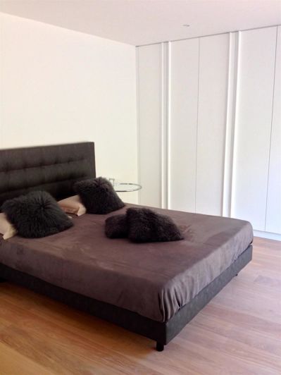 Image No.15-5 Bed House for sale