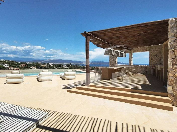 Image No.2-5 Bed House for sale