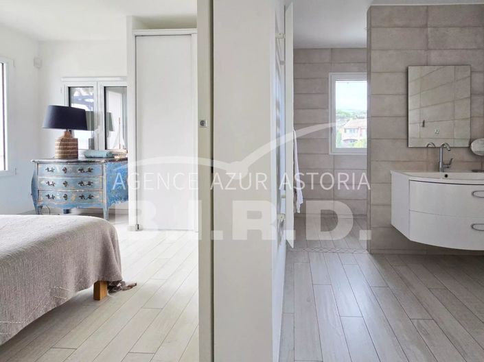 Image No.18-Maison de 5 chambres à vendre à Les Issambres