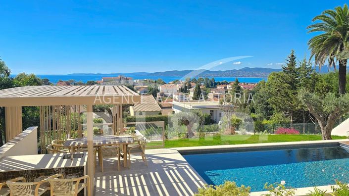 Image No.1-6 Bed House for sale