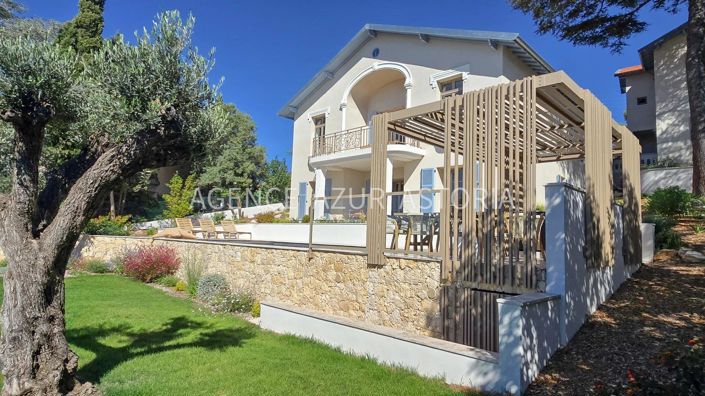 Image No.4-6 Bed House for sale