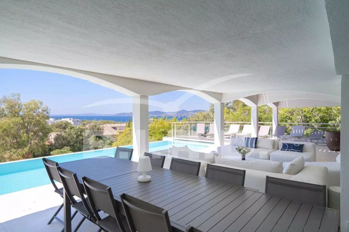 Image No.3-6 Bed House for sale