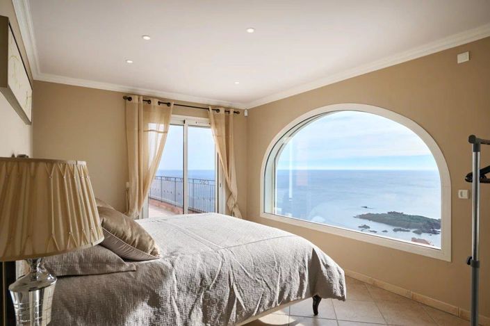 Image No.11-Maison de 5 chambres à vendre à Saint-Raphael