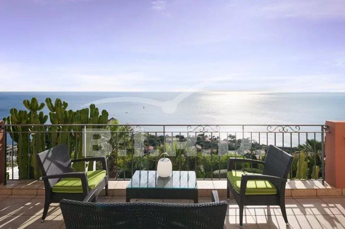 Image No.4-5 Bed House for sale