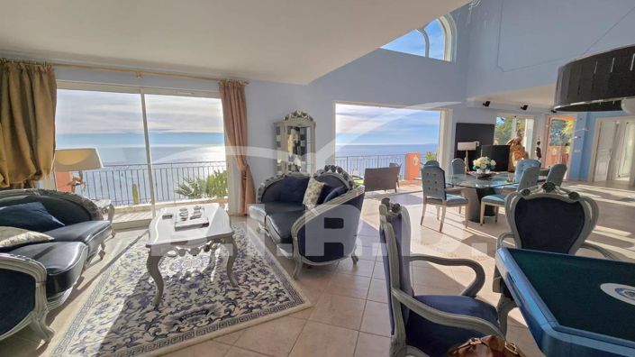 Image No.7-5 Bed House for sale