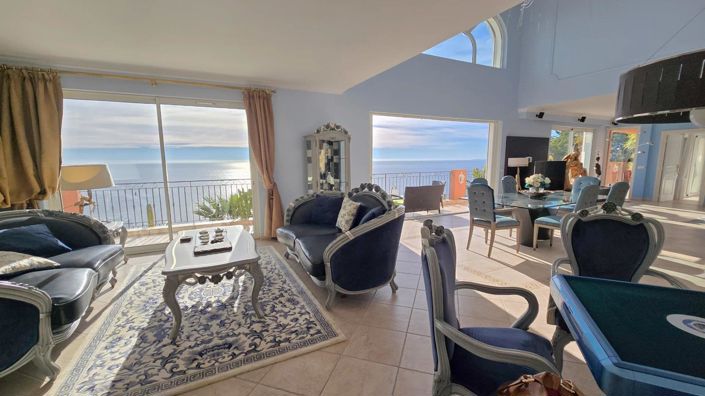 Image No.7-5 Bed House for sale