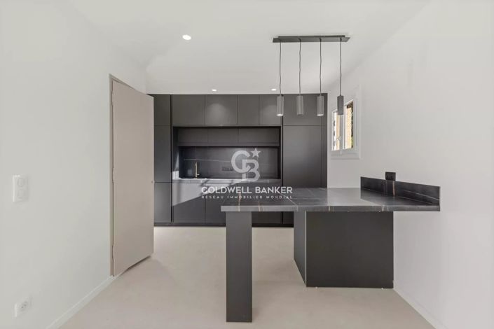 Image No.5-Maison de 2 chambres à vendre à Opio