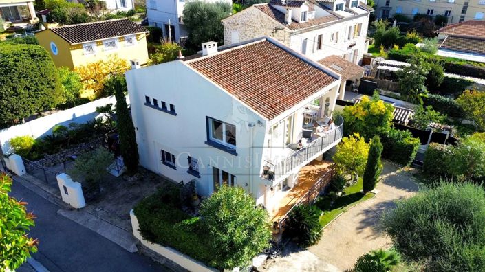 Image No.7-Maison de 4 chambres à vendre à Cannes