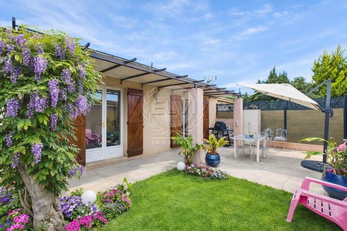 Image No.2-Maison de 3 chambres à vendre à Le Plan-de-la-Tour