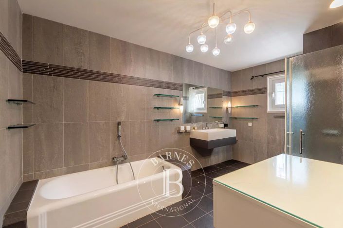 Image No.12-Maison de 4 chambres à vendre à Corse