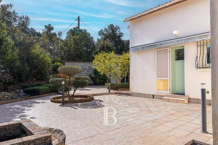 Image No.13-Maison de 4 chambres à vendre à Corse