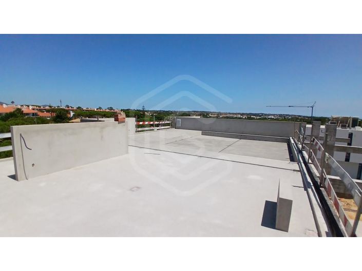 Image No.11-4 Bed House for sale