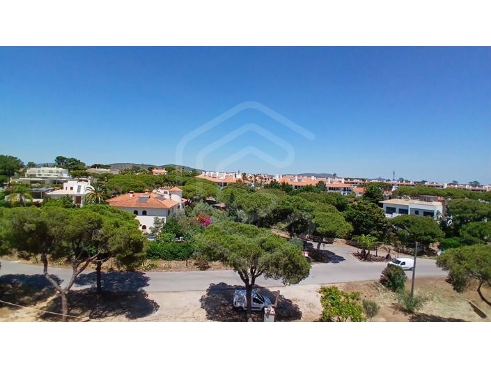 Image No.12-4 Bed House for sale