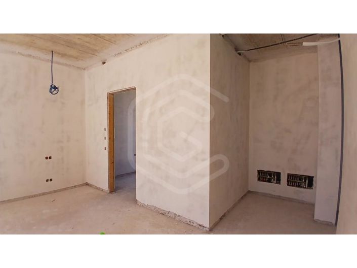 Image No.25-4 Bed House for sale