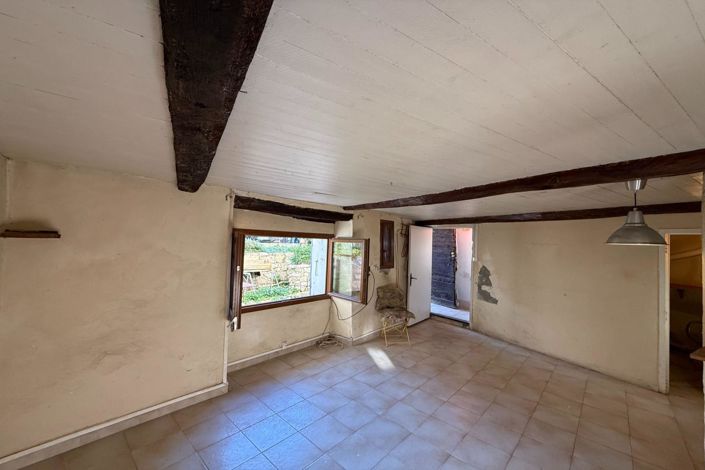 Image No.3-3 Bed House for sale