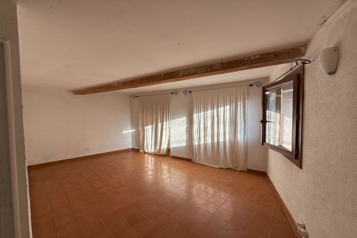 Image No.7-3 Bed House for sale