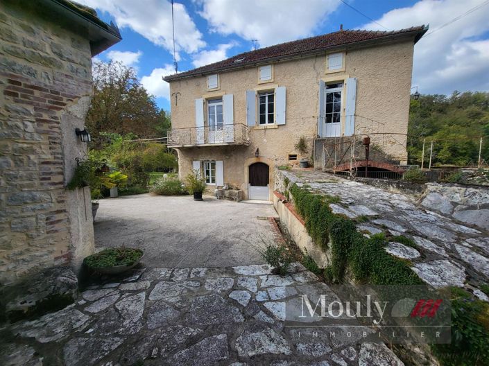 Image No.2-9 Bed House for sale