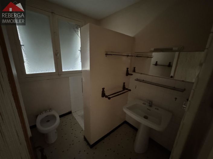 Image No.12-4 Bed House for sale