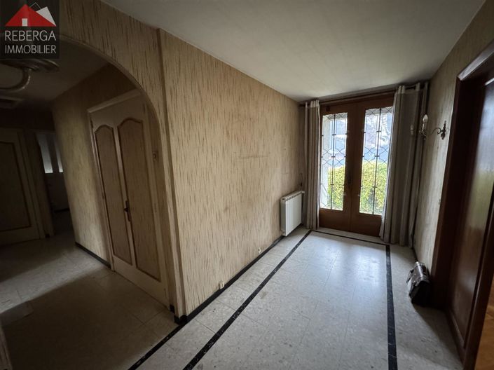 Image No.7-4 Bed House for sale