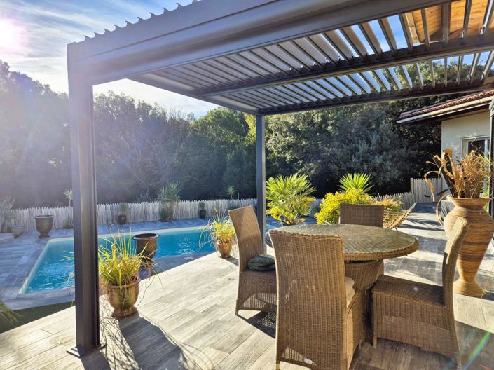 Image No.19-4 Bed House for sale