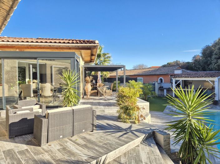 Image No.23-4 Bed House for sale