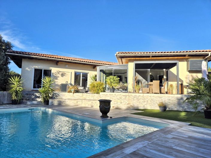 Image No.26-4 Bed House for sale