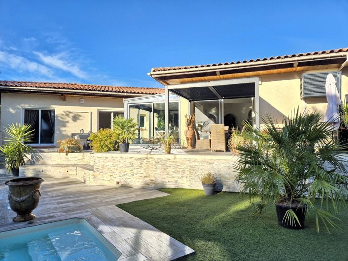 Image No.30-4 Bed House for sale