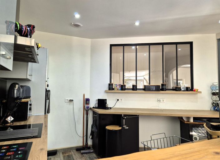 Image No.6-4 Bed House for sale