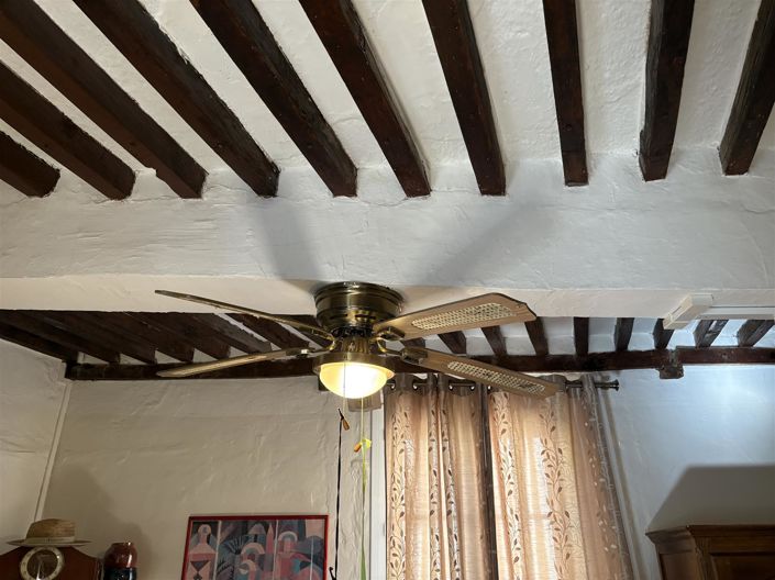 Image No.5-2 Bed House for sale