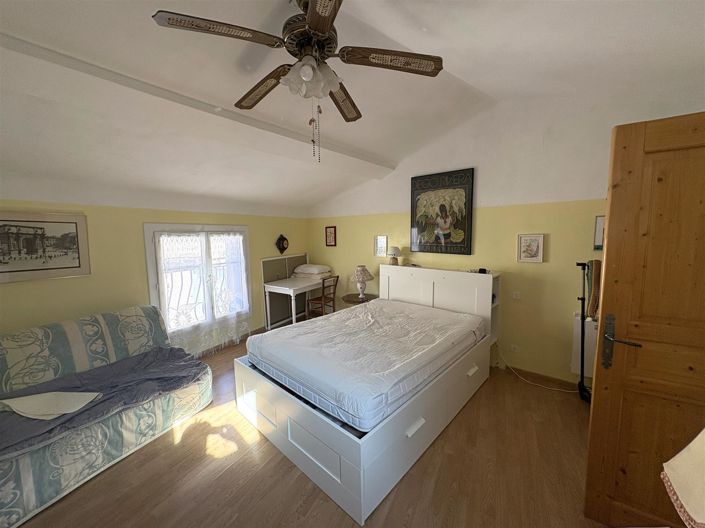 Image No.7-2 Bed House for sale