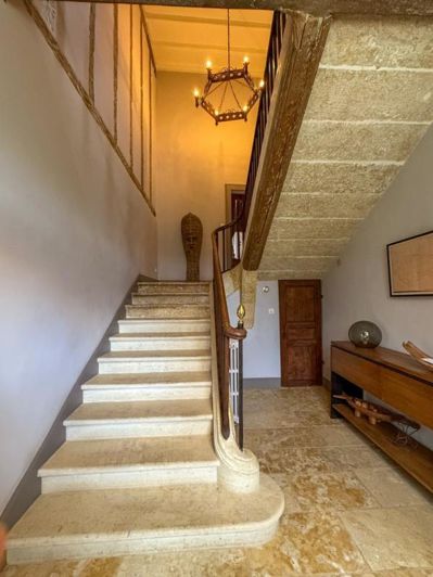 Image No.17-5 Bed House for sale