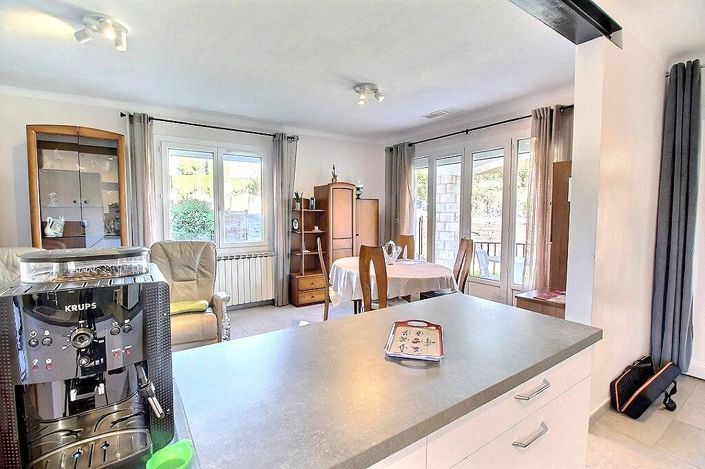 Image No.5-3 Bed House for sale