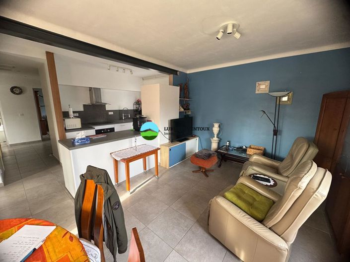 Image No.9-3 Bed House for sale