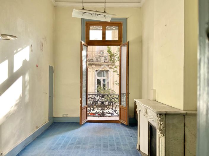 Image No.12-3 Bed Apartment for sale