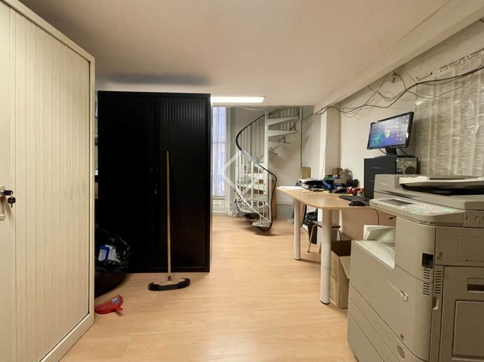 Image No.10-5 Bed Apartment for sale