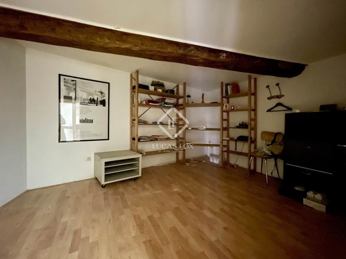 Image No.8-5 Bed Apartment for sale