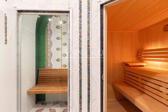 Image No.26-5 Bed Apartment for sale